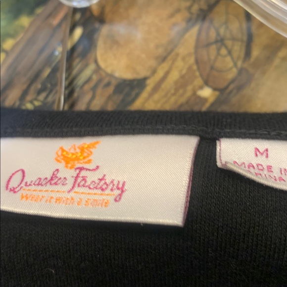 Quacker Factory Black Top with Angel Design - Picture 7 of 7